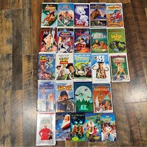Lot of 27 Classic VHS Movies – Disney & Family Favorites